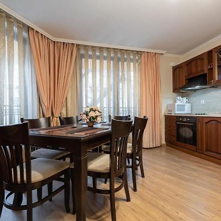 Vazov Residence , Two Bedroom Top Centre Apartment ヴァルナ エクステリア 写真