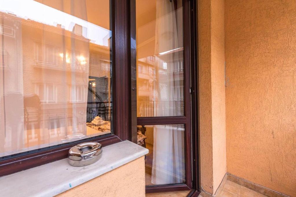 Vazov Residence , Two Bedroom Top Centre Apartment ヴァルナ エクステリア 写真